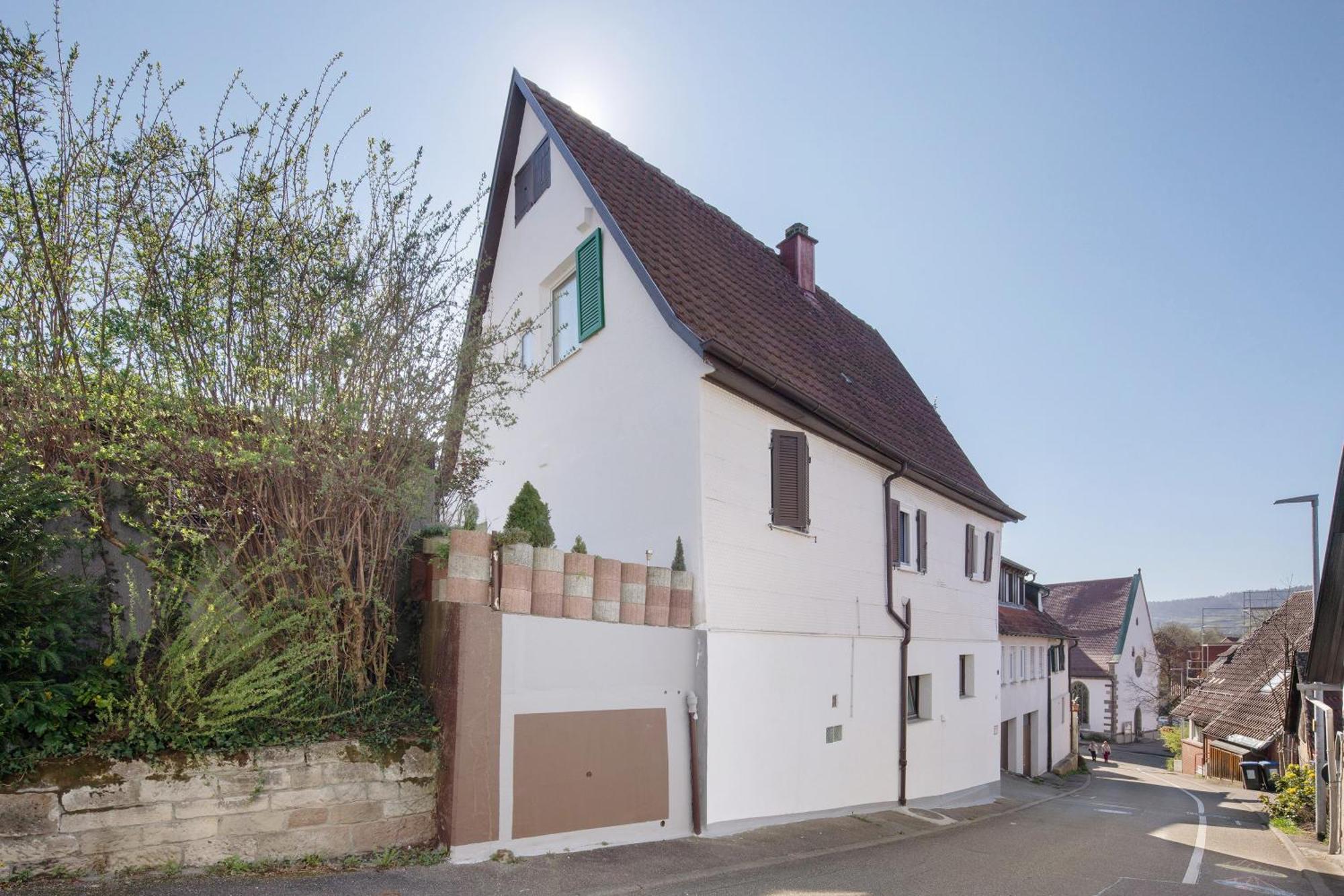 Apartmenthaus Ferienwohnungen Sila Weinstadt Exterior foto