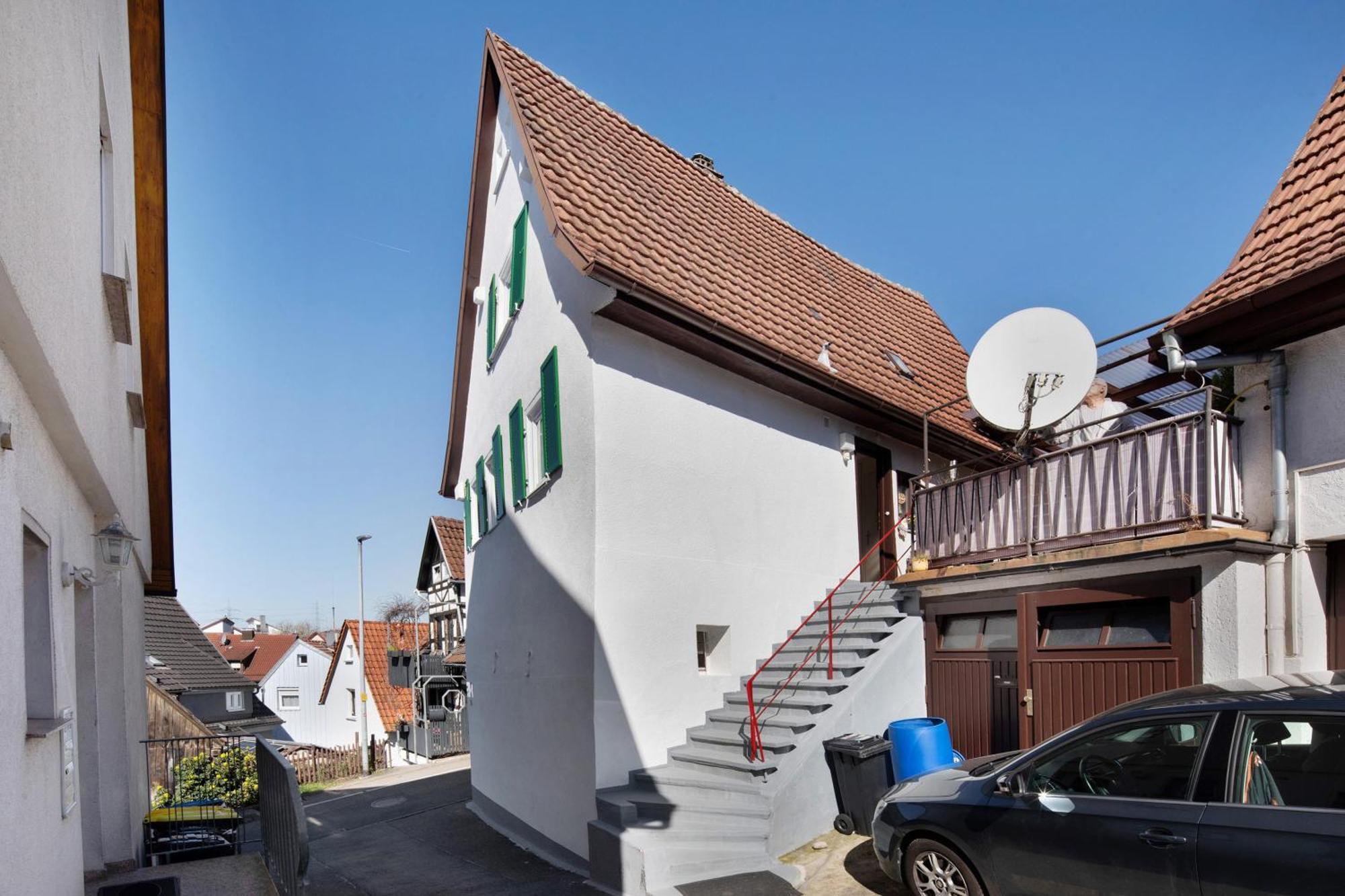 Apartmenthaus Ferienwohnungen Sila Weinstadt Exterior foto